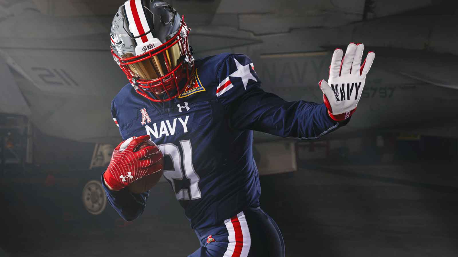 211201-Navy-Midshipmen-Uniform.jpg