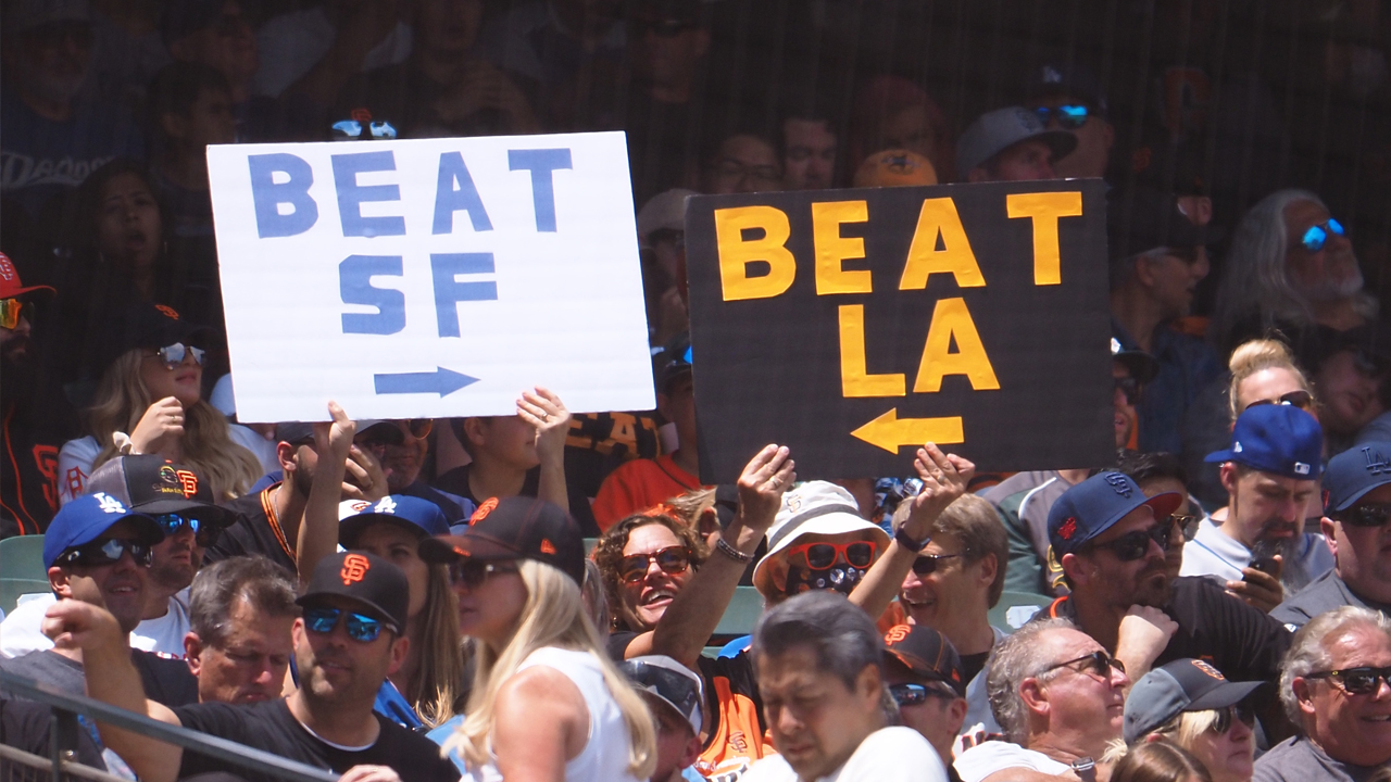 Beat SF, Beat LA signs