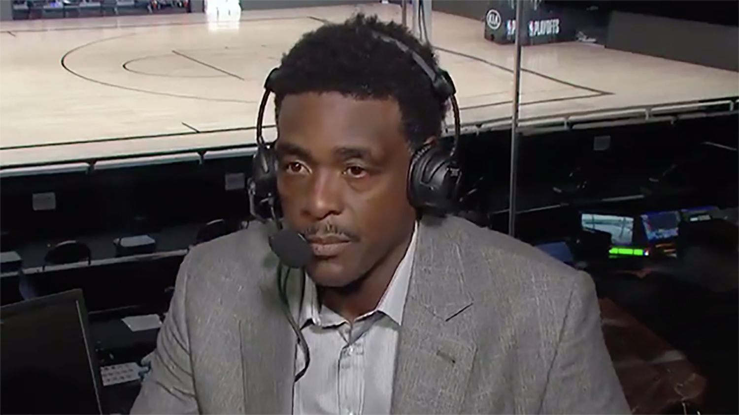 It S Worth Listening To Chris Webber S Message On Nba Players Protest Rsn