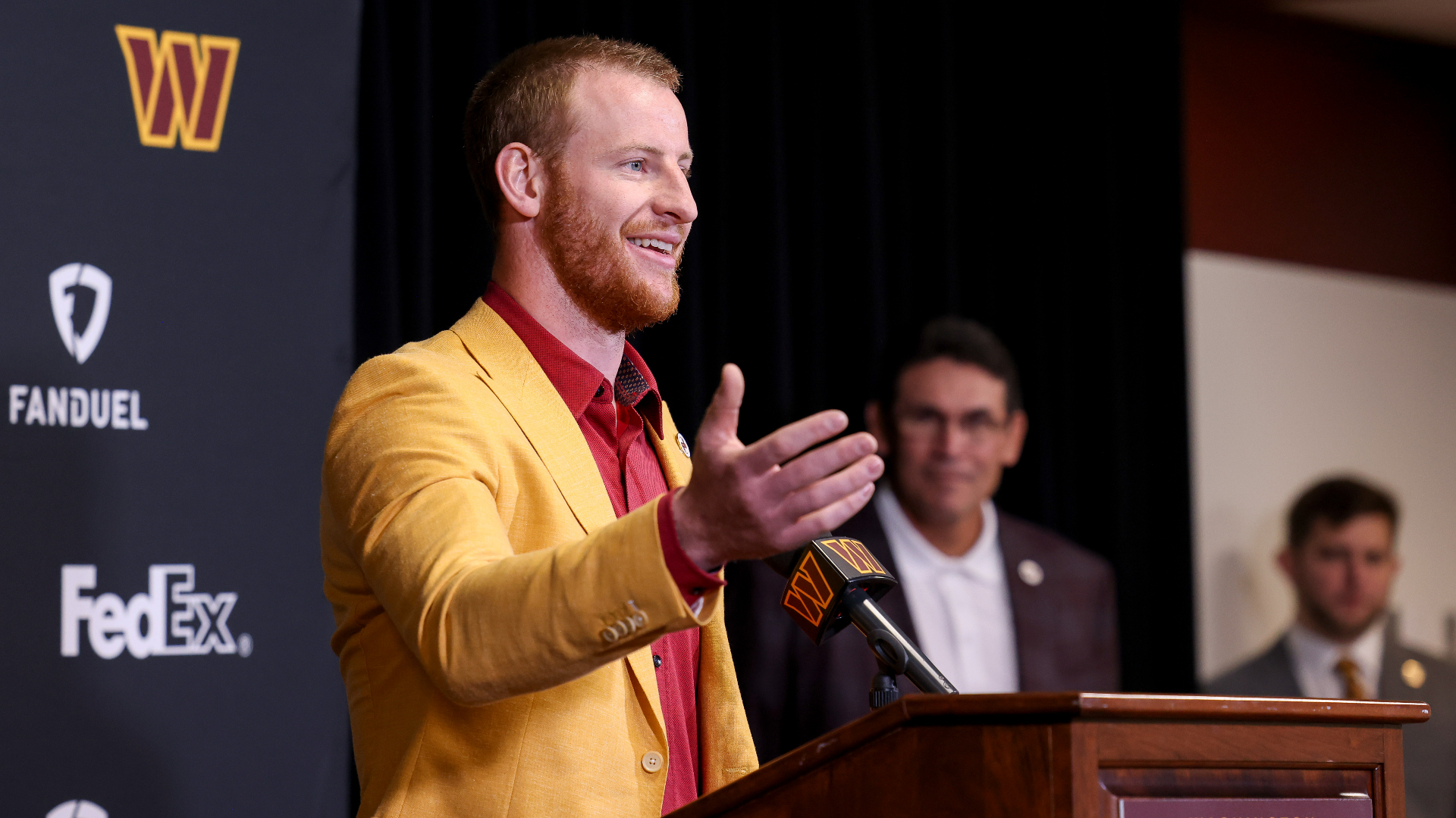 Wentz with Ron in background