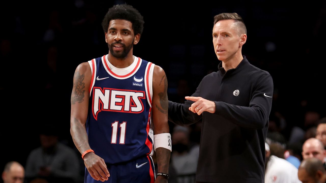 NBA scout says Kyrie Irving openly defied Steve Nash’s play calls with Nets – Yahoo Sports