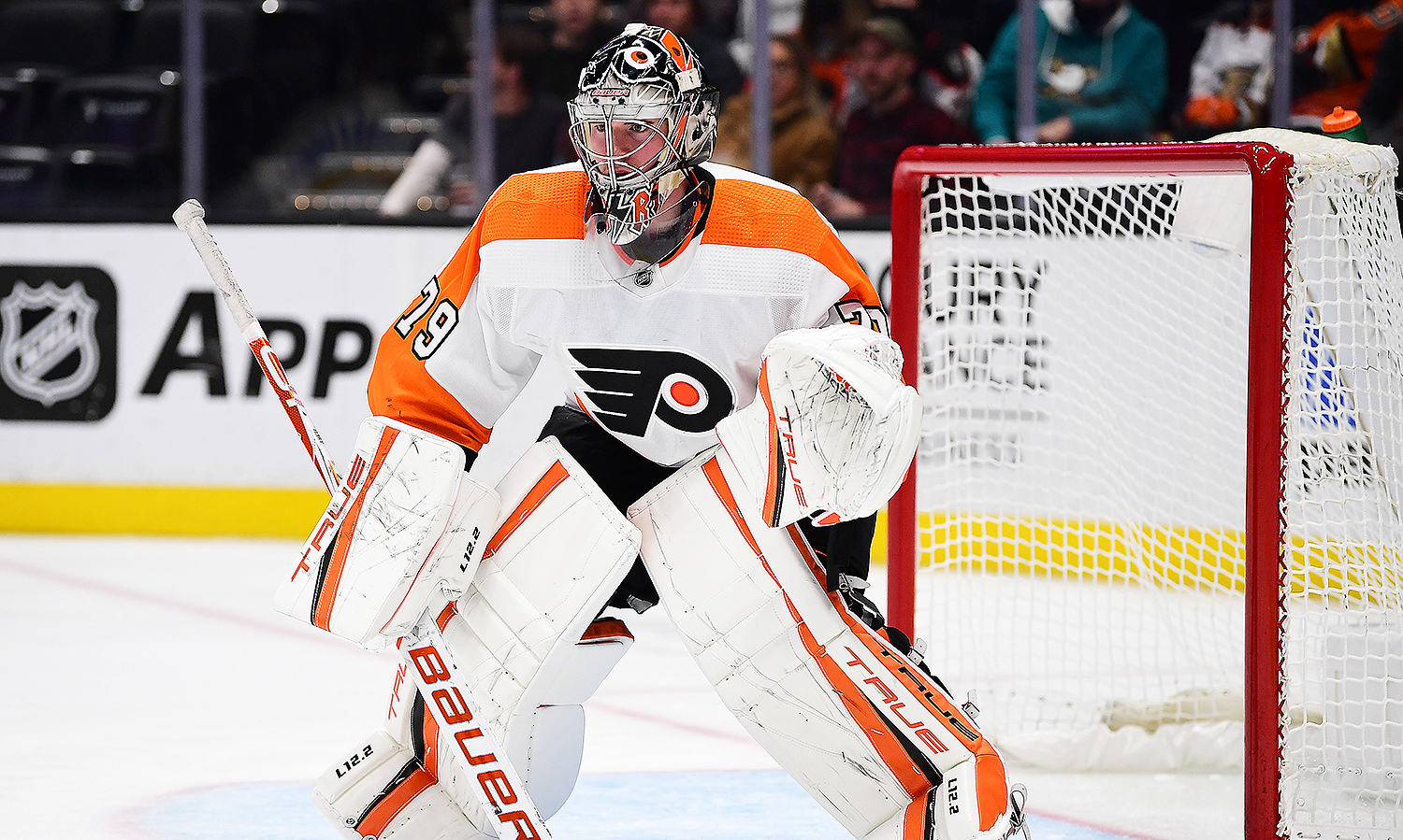 Flyers finish road trip 1-2-1, Hart sounds off on NHL's COVID-19 process