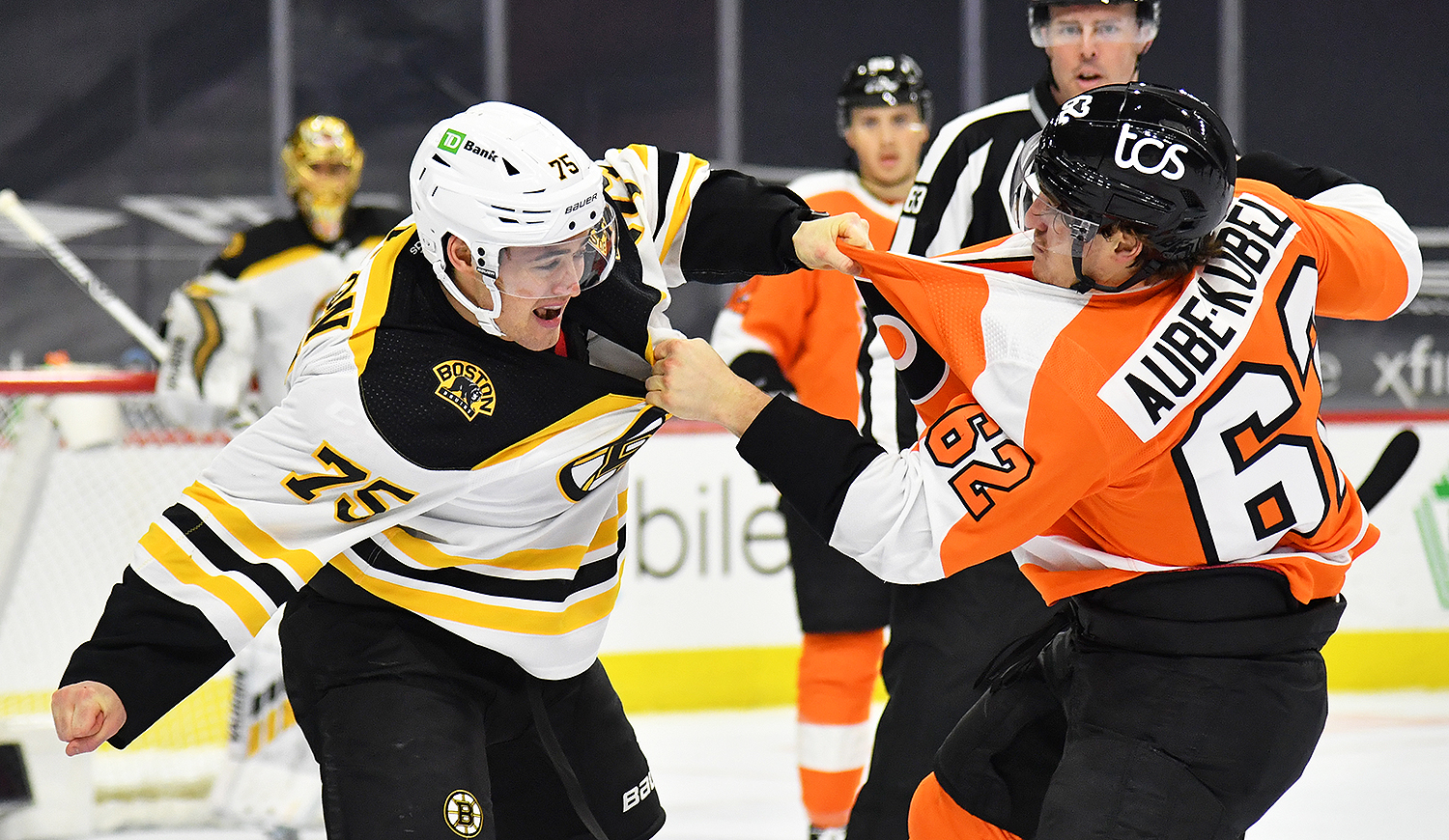 Flyers handle more injuries, more pain from the third period of Bruins