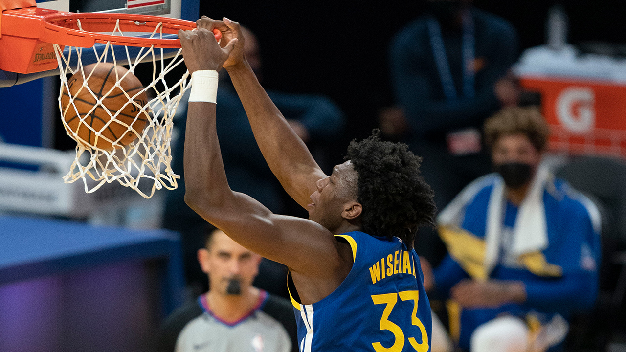 Warriors’ Steve Kerr reveals why James Wiseman changed his shoes before the game