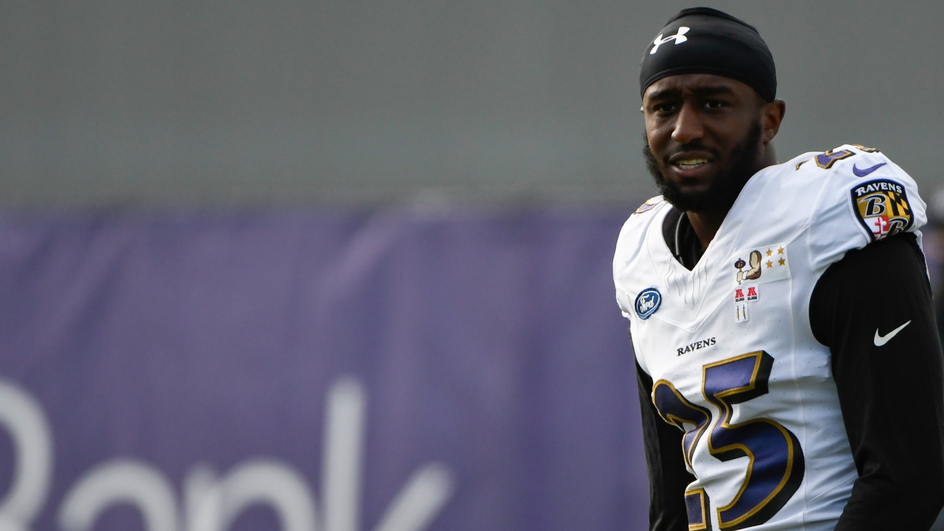 Ravens think CB Tavon Young will be out for season with knee ...