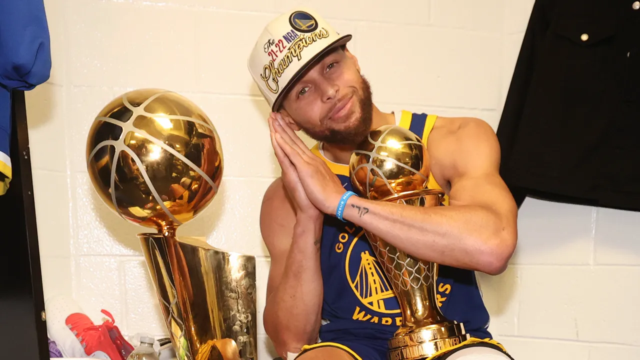 Steph Curry teases plan for unleashing 'night night' celebration this