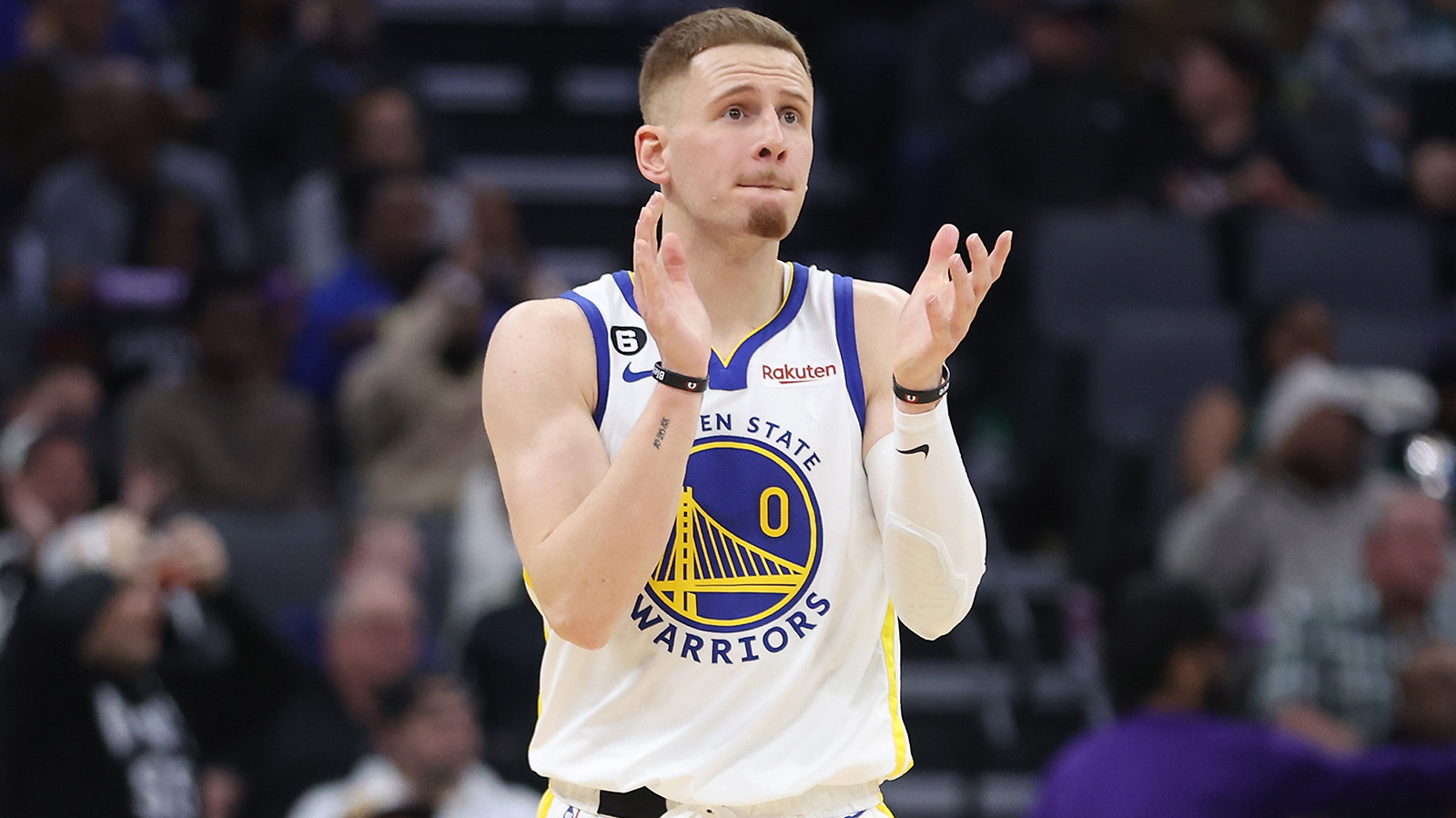 Free-agent guard Donte DiVincenzo leaves Kings for Warriors